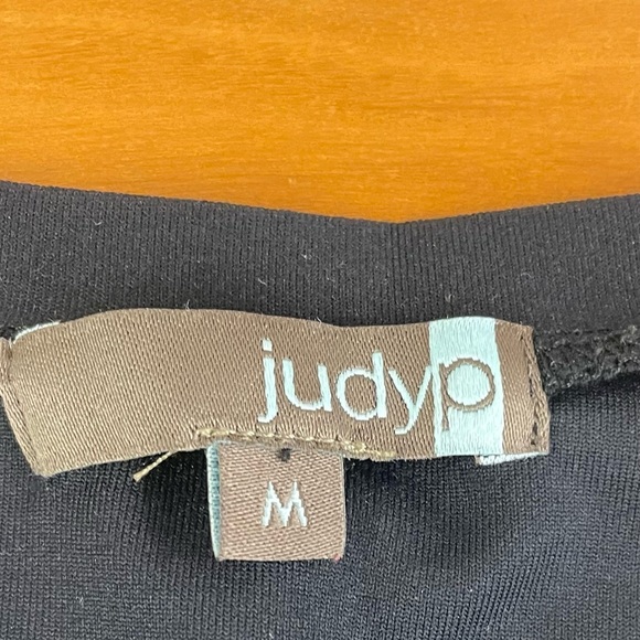 Judy P black A-line V neck dress with 3/4 sleeves medium - Picture 10 of 12